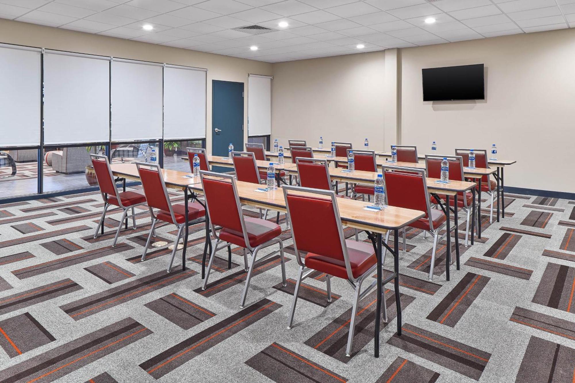 Four Points By Sheraton Oklahoma City Airport Buitenkant foto